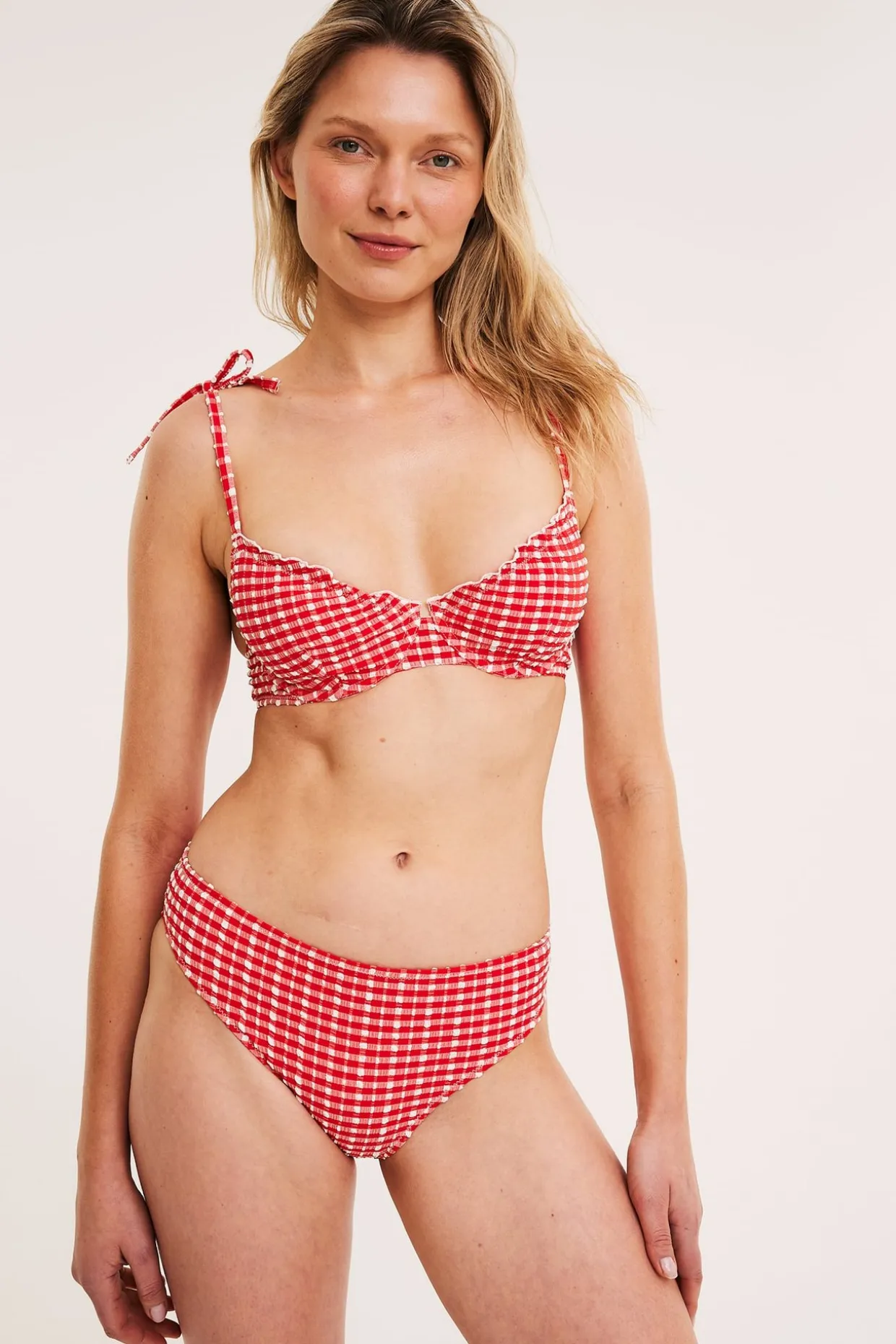 Rutete bikinitruse, brief