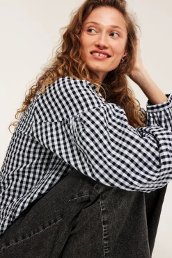 Rutete bluse i seersucker