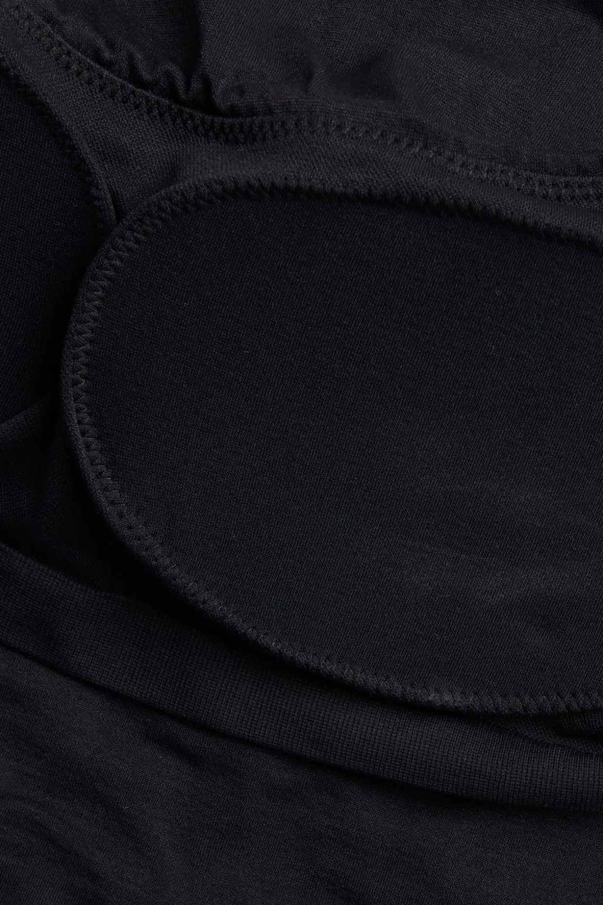 Seamless singlet