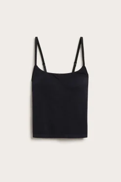 Seamless singlet