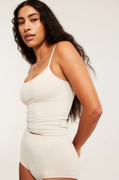 Seamless singlet