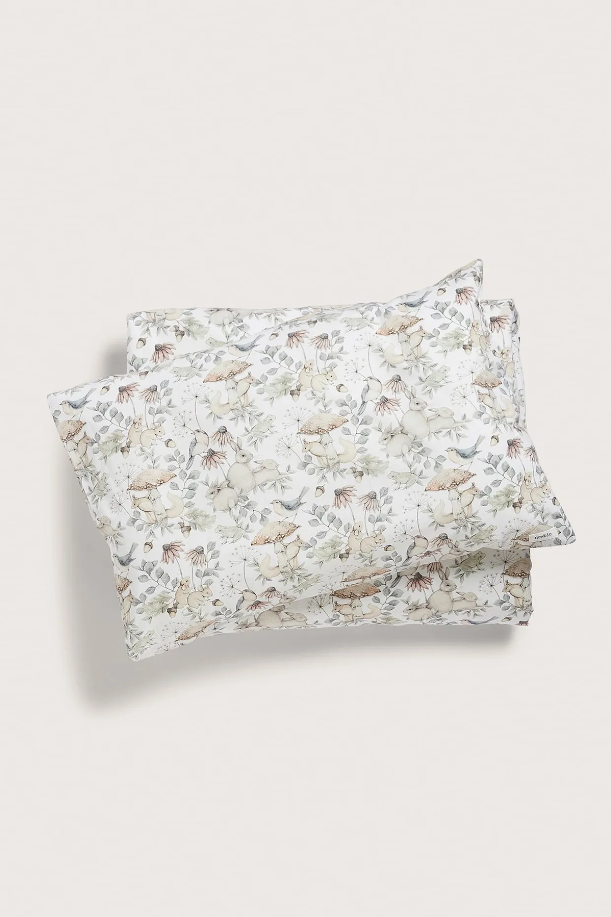 Sengesett med skogsmotiv 80 x 100 | Lys beige | Baby | Newbie