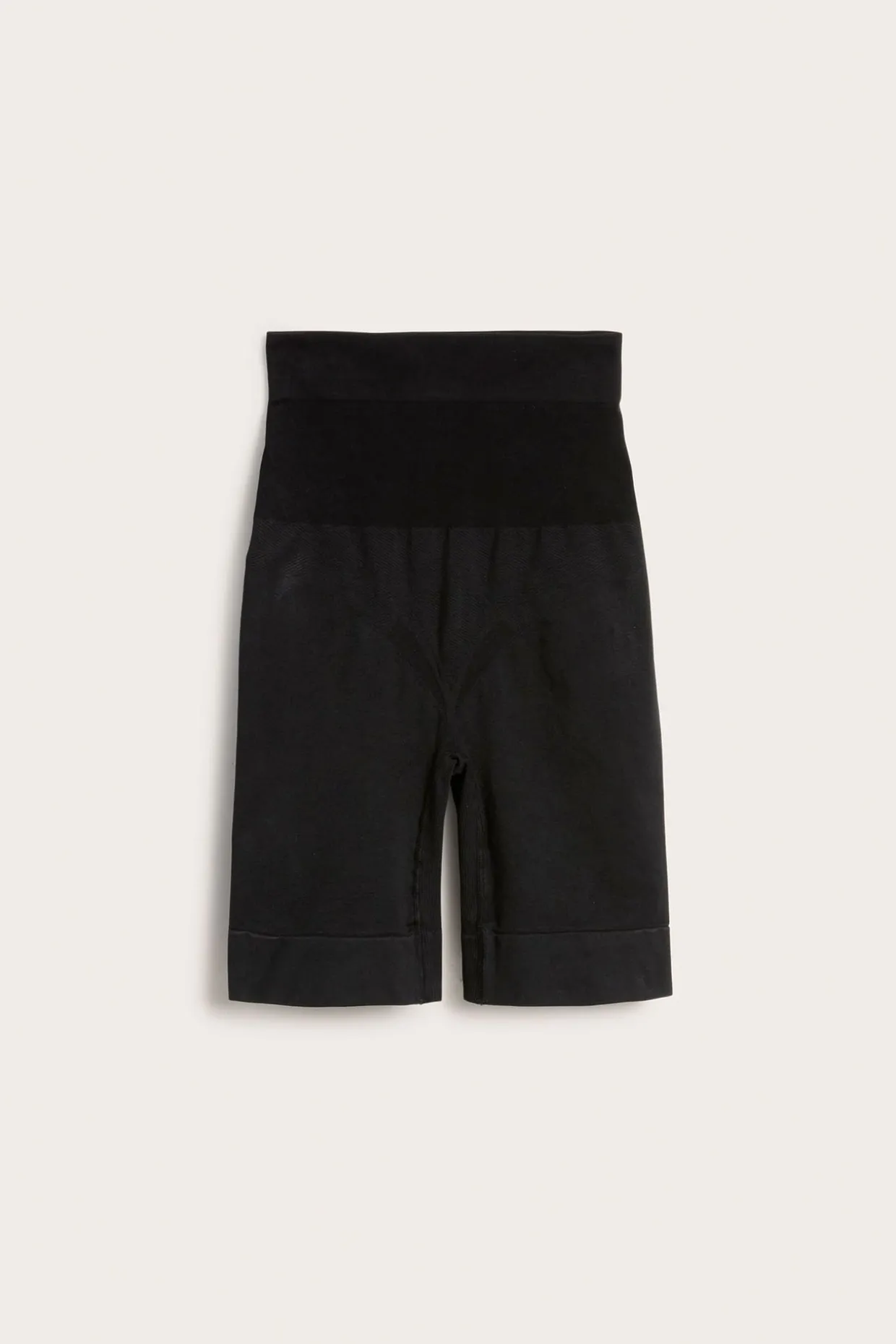 Shapingshorts med lett sømløs form