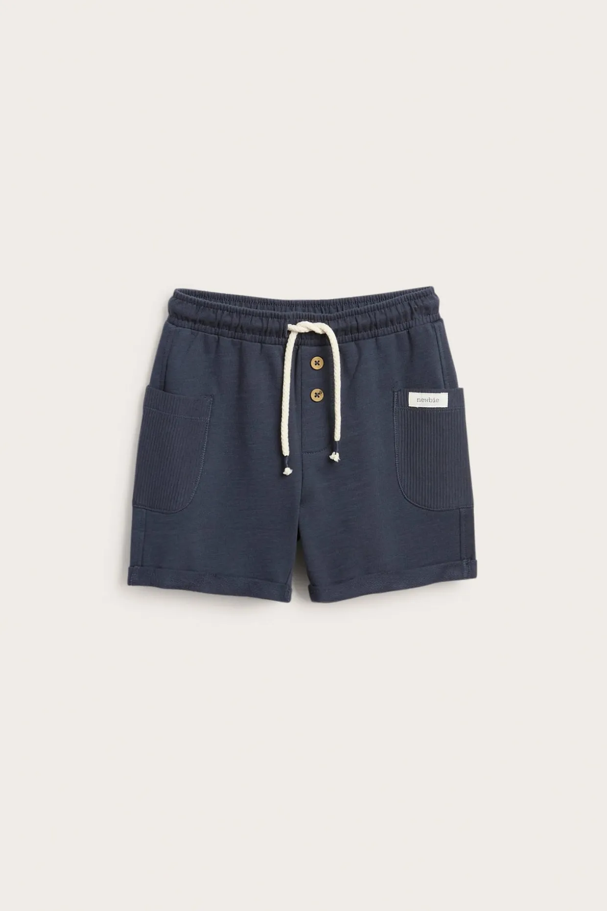 Shorts i slubtrikot