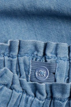 Shorts i vevd denim