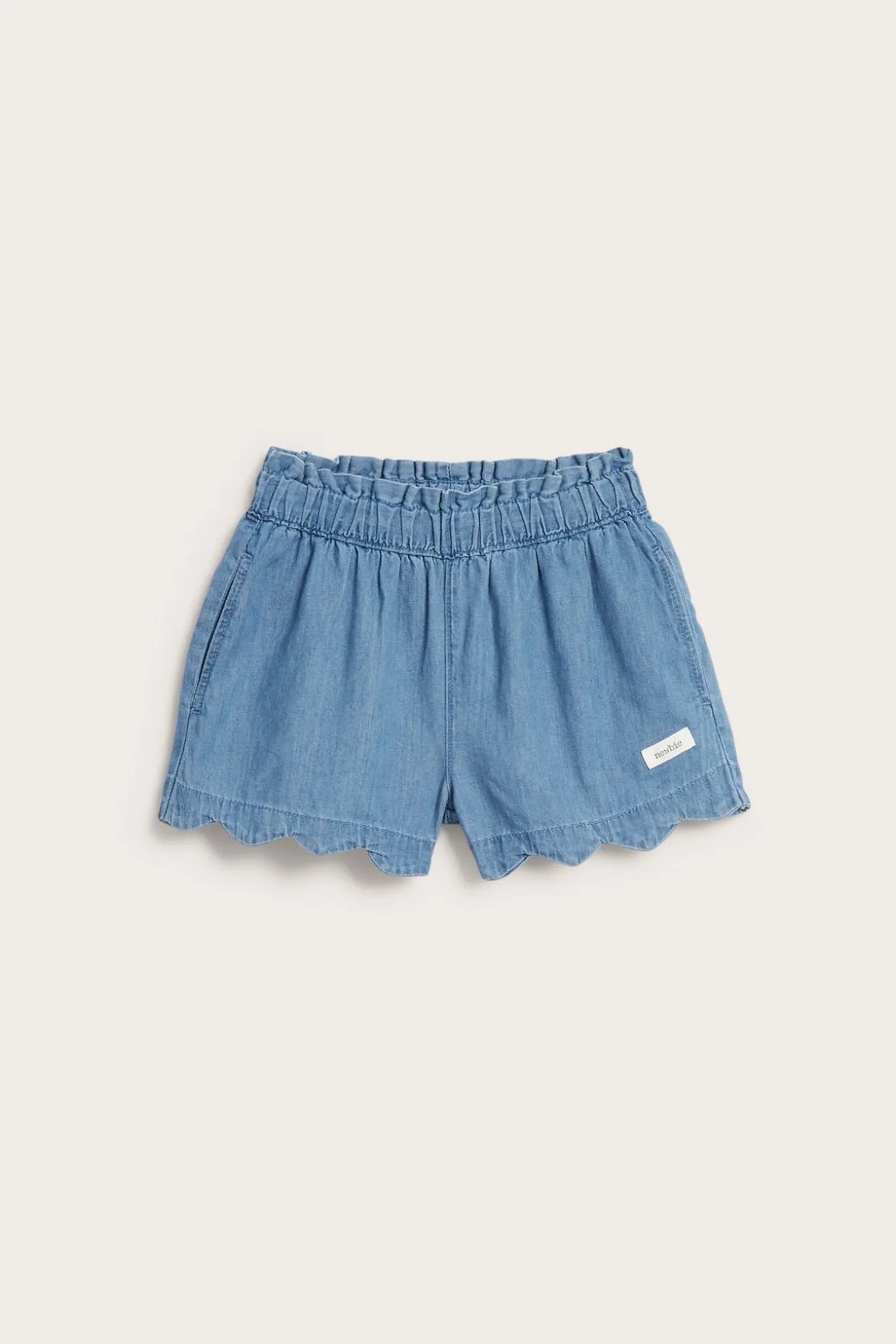 Shorts i vevd denim