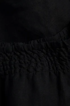 Shorts i viskose og linblanding