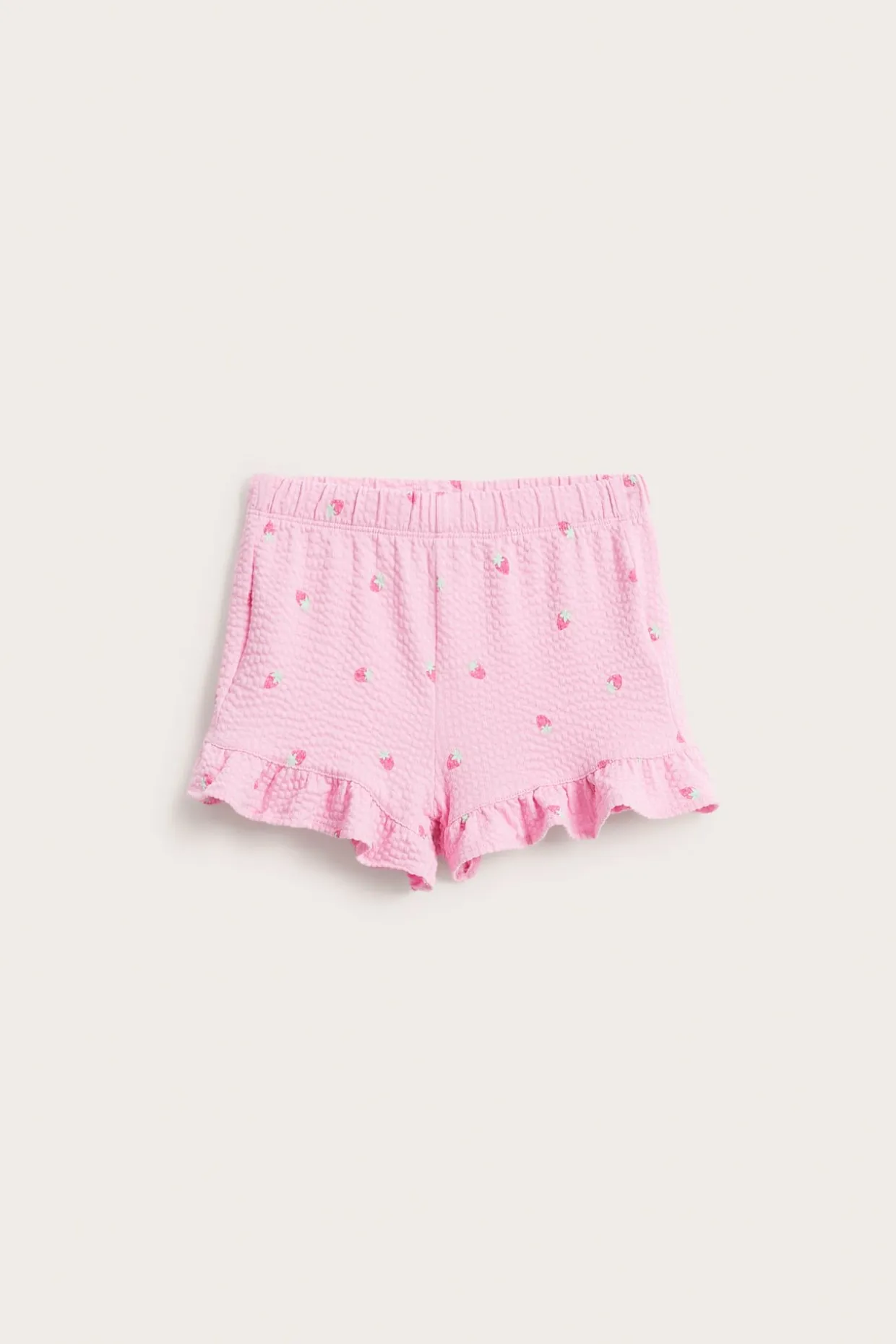 Shorts med jordbærmønster og volangkant