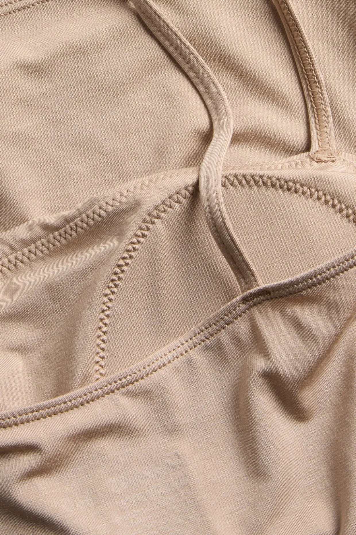 Singlet i modalblanding med innebygd BH