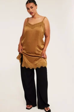 Singlet i satin