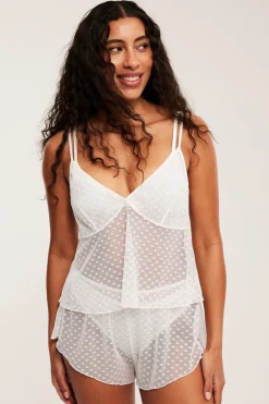 Singlet med hjertemønster i mesh