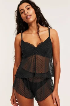 Singlet med hjertemønster i mesh