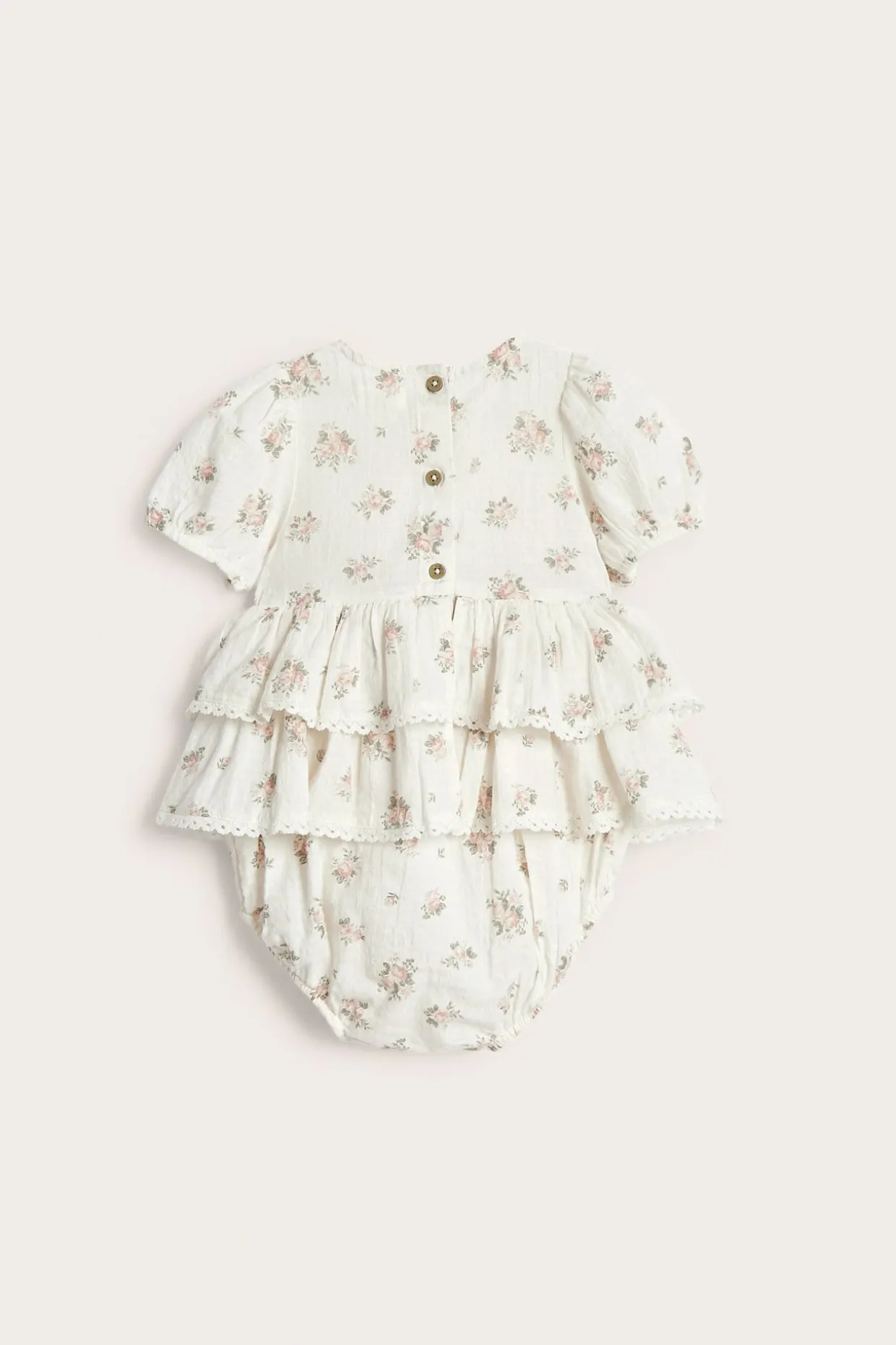 Småblomstrete jumpsuit med volang