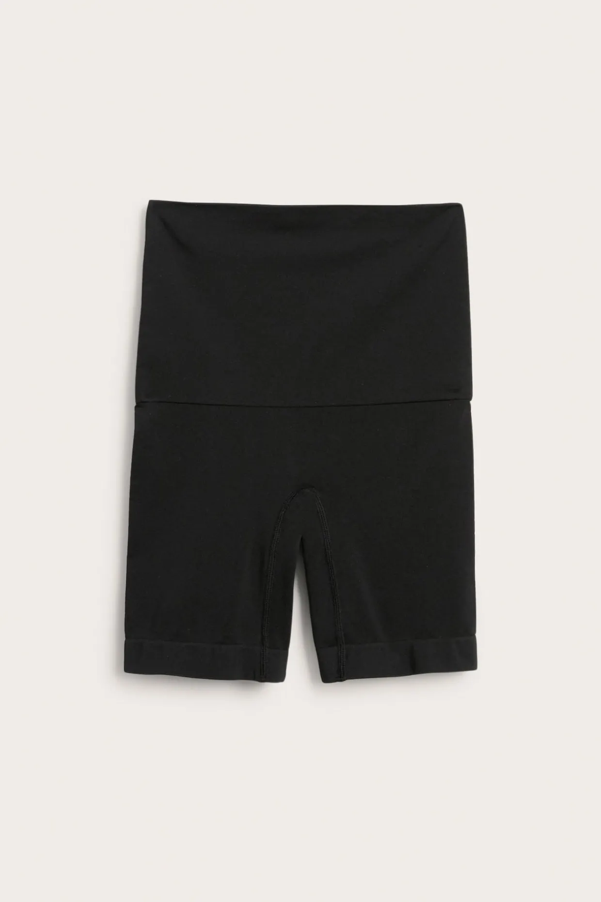 Sømløs shapingshorts med medium hold