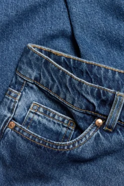Straight jeans high waist