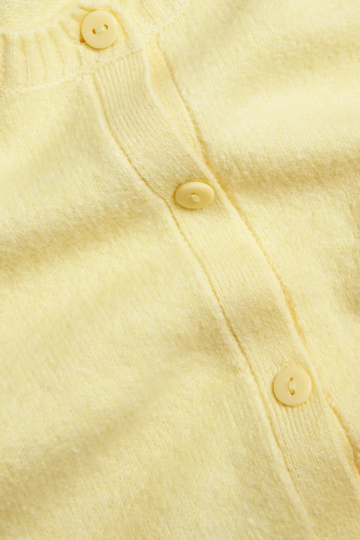 Strikket cardigan med korte ermer