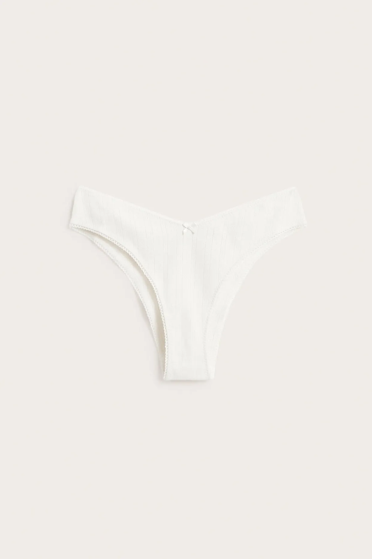 Stringtruse i bomull med pointelle