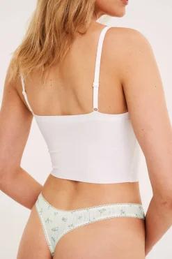 Stringtruse i pointelle