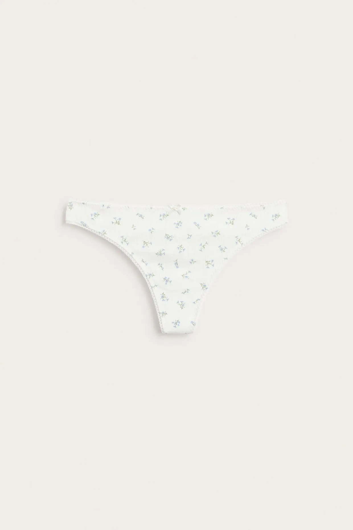 Stringtruse i pointelle
