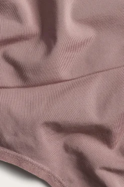 Stringtruse med light shape