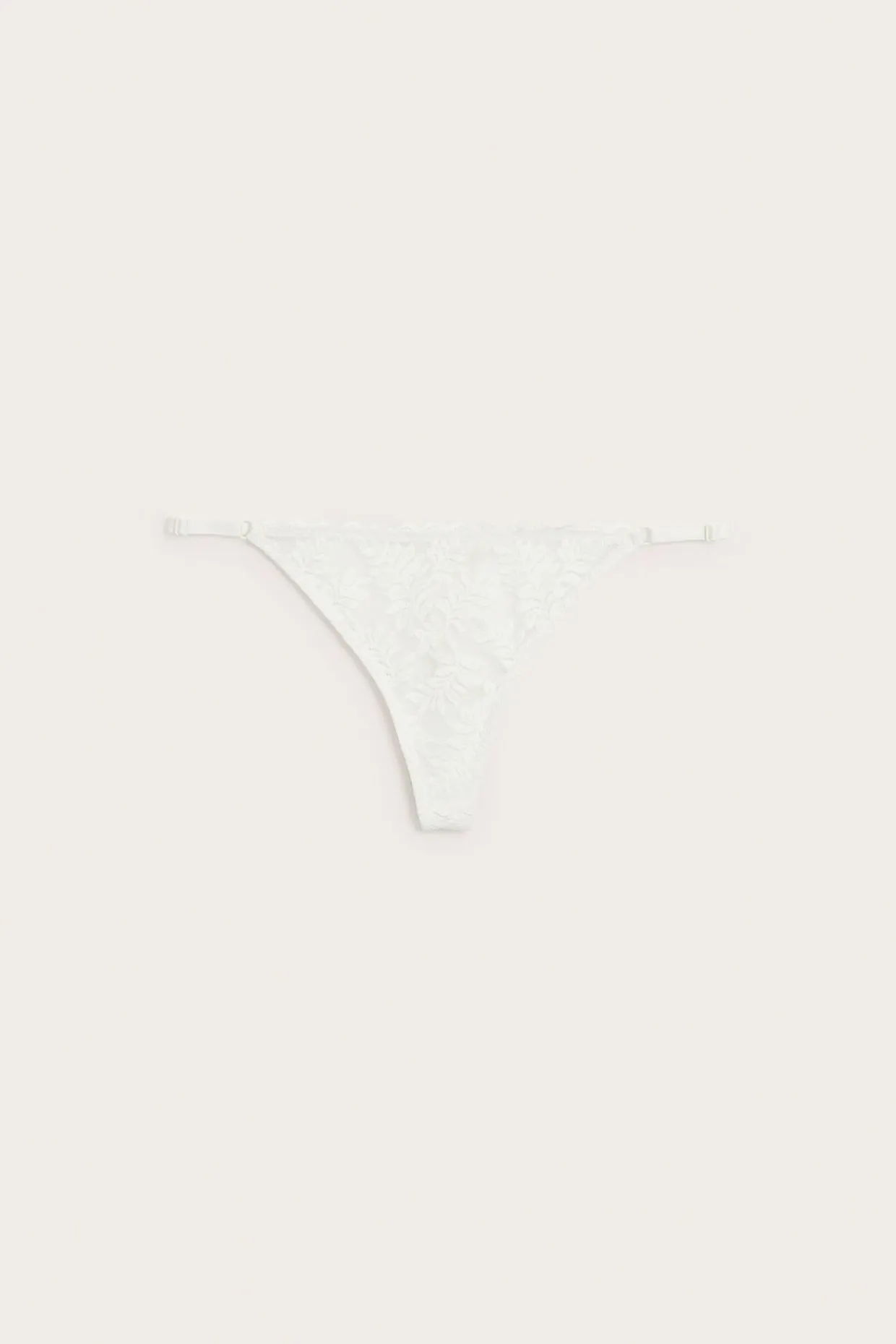 Stringtruser i blonder