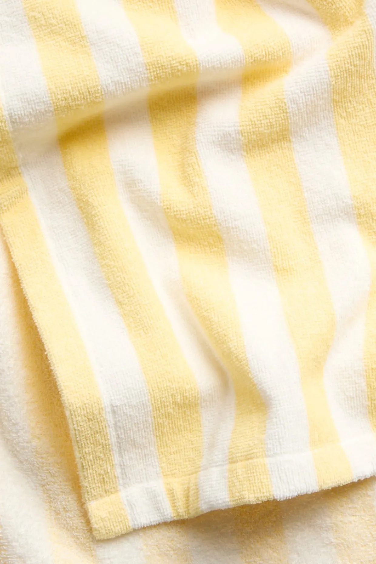 Stripet badeponcho i bomullsfrotté