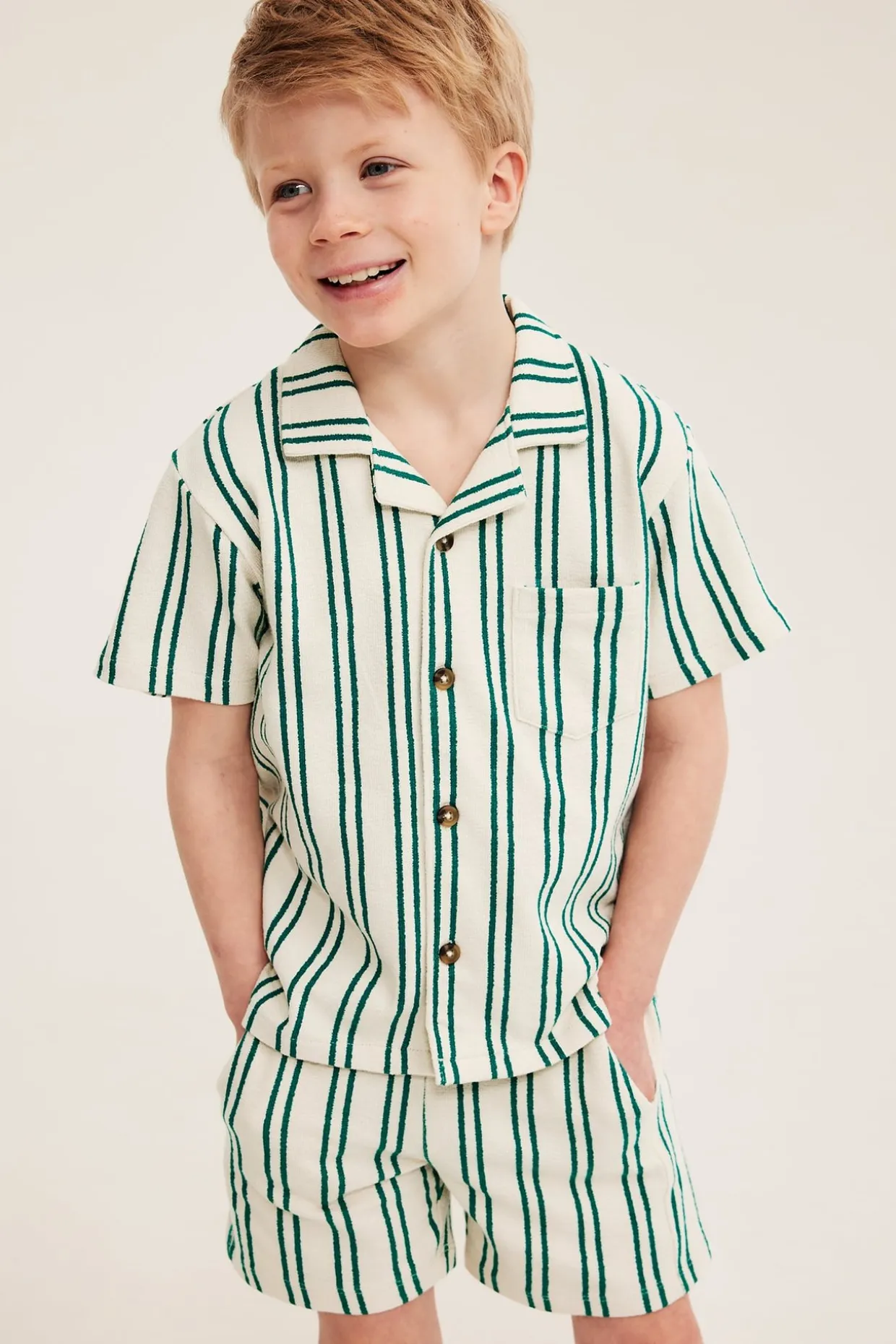 Stripete myke shorts