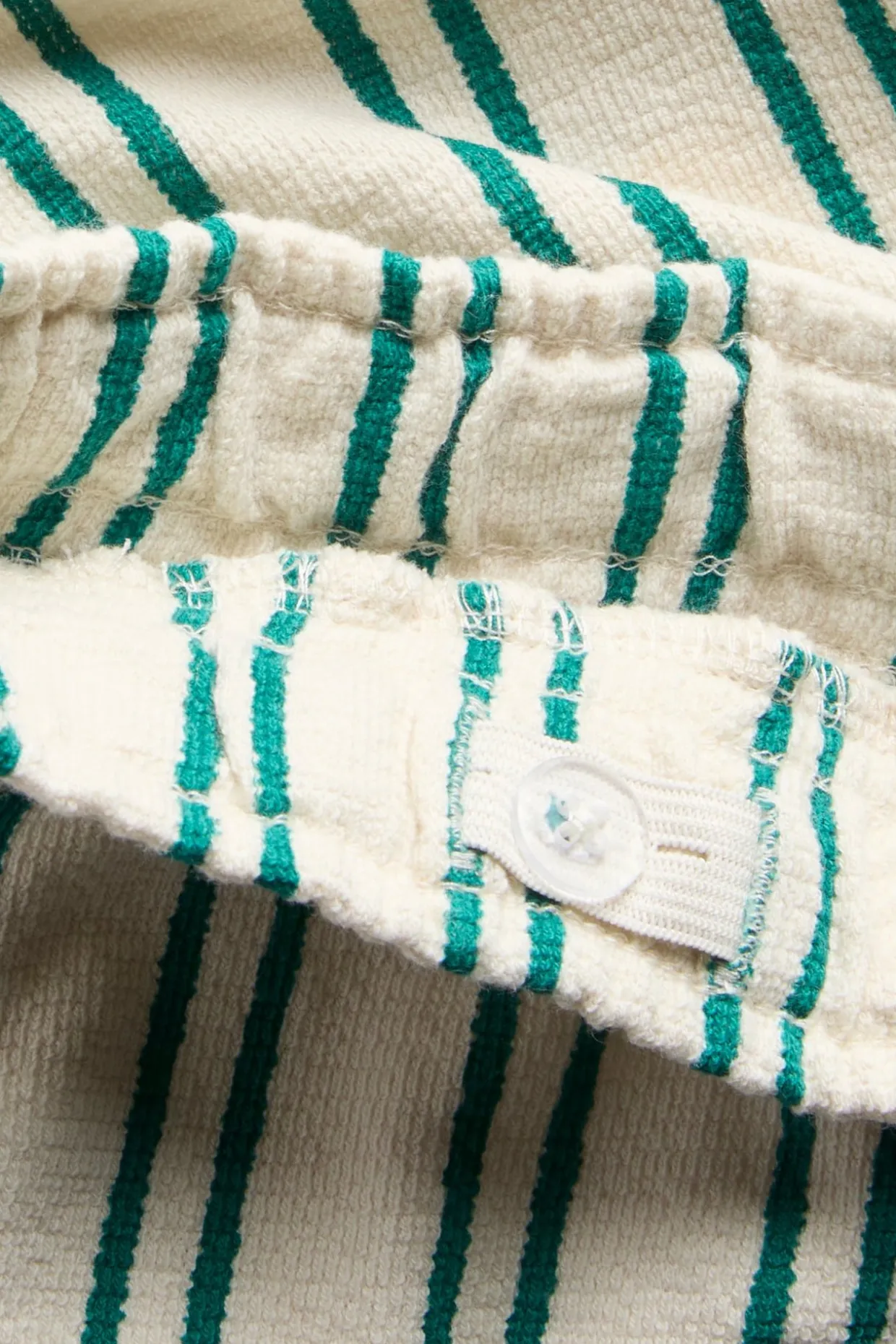 Stripete myke shorts