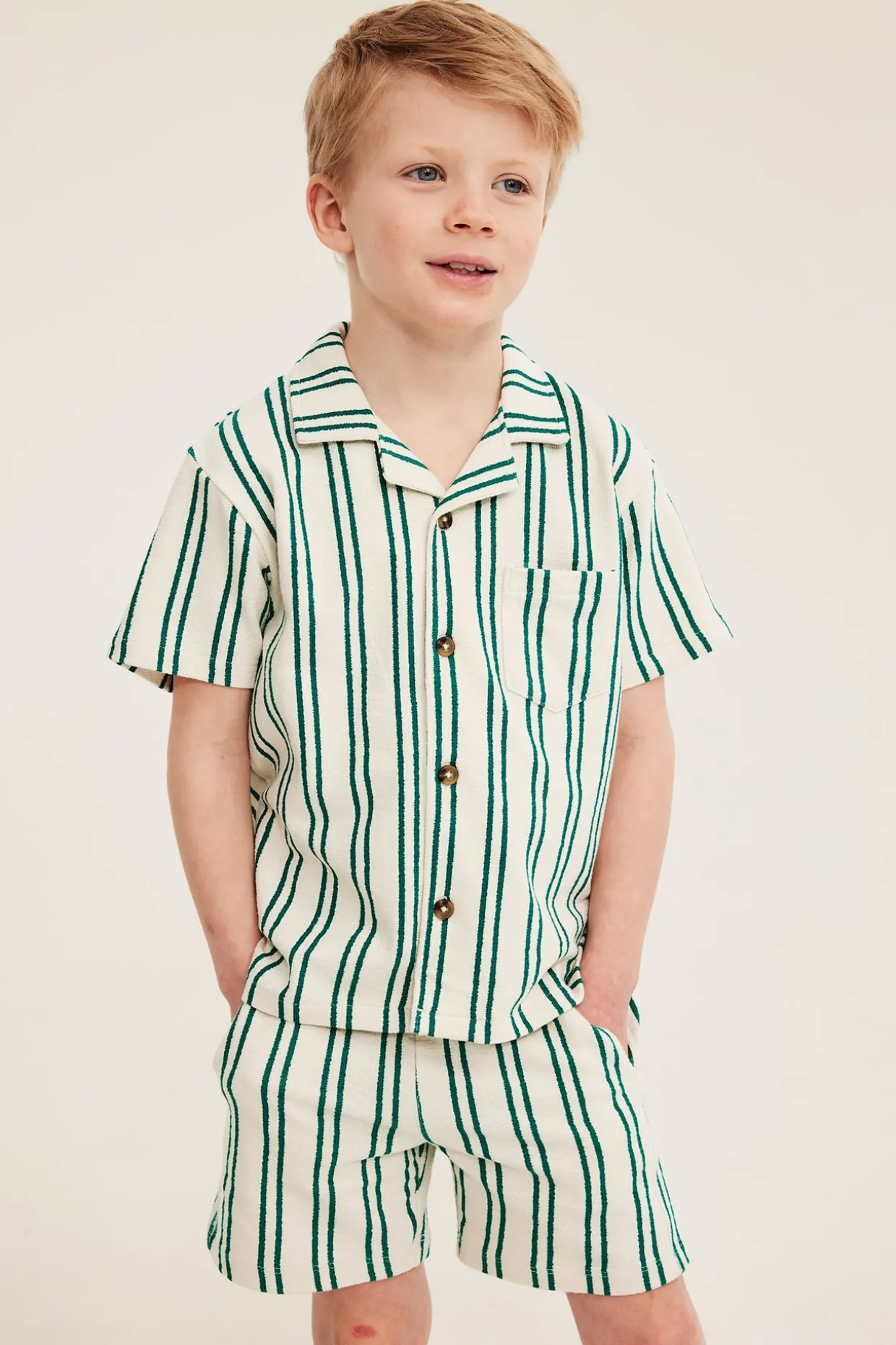 Stripete myke shorts