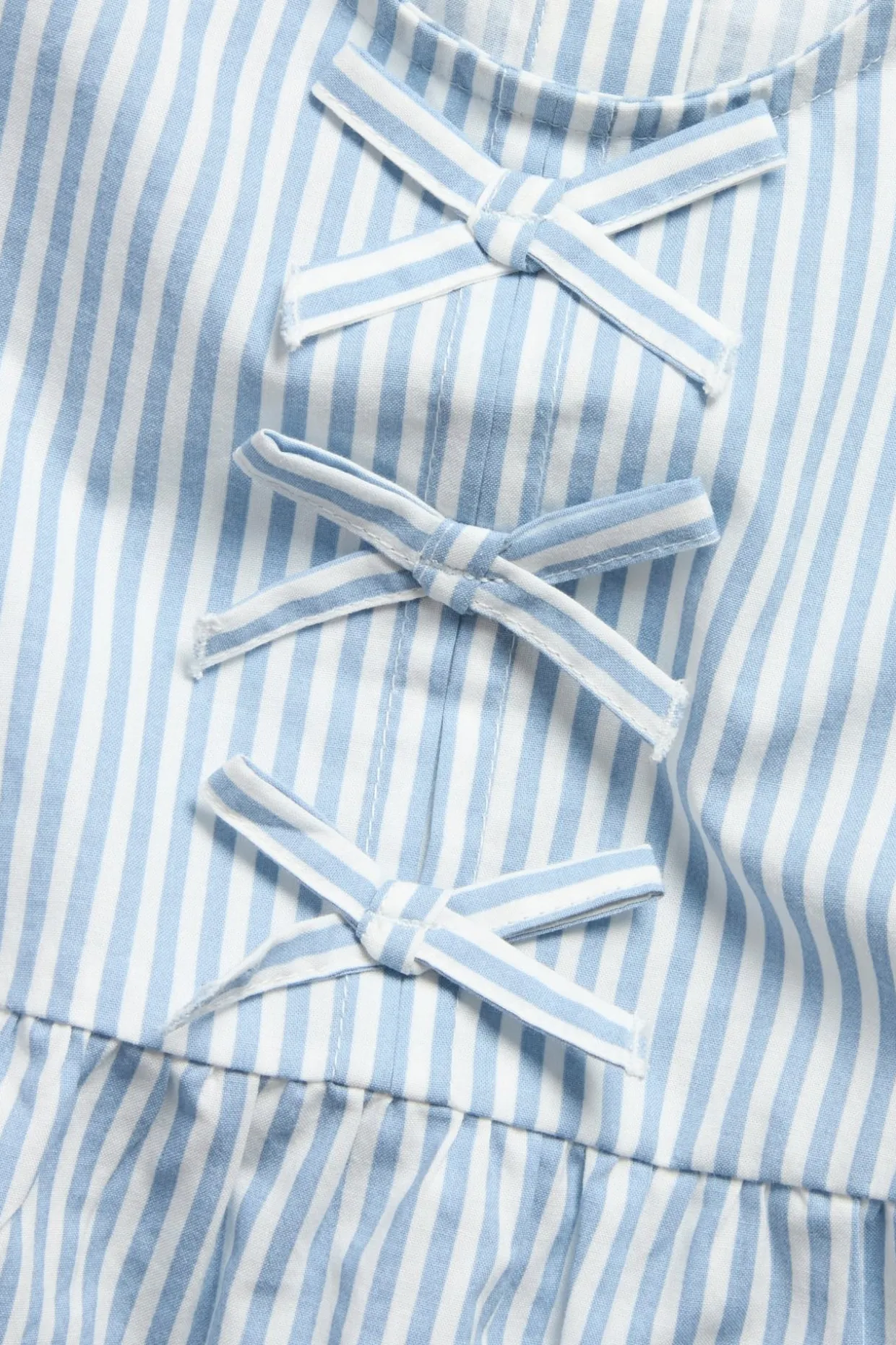 Stripete poplinbluse
