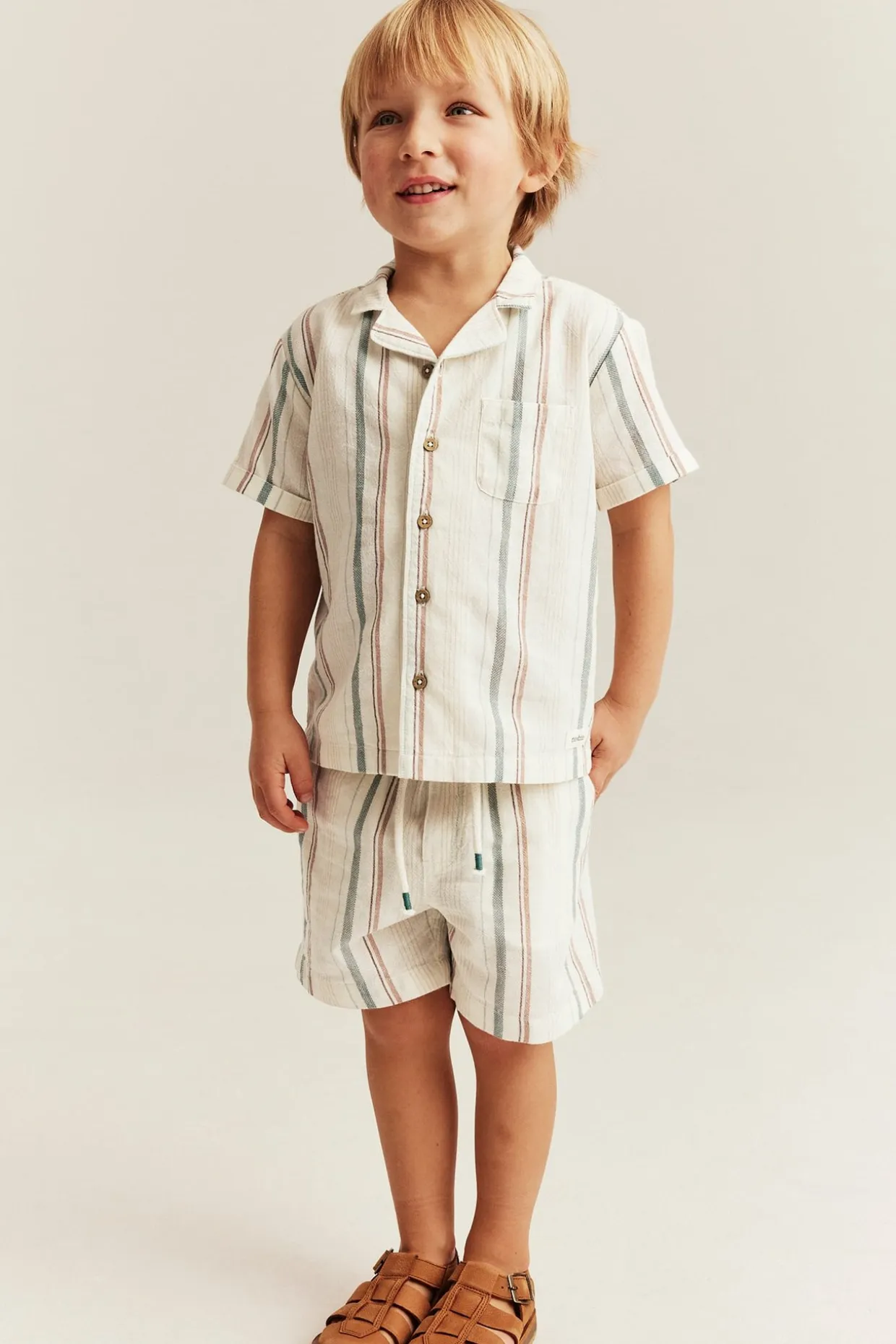 Stripete vevde shorts