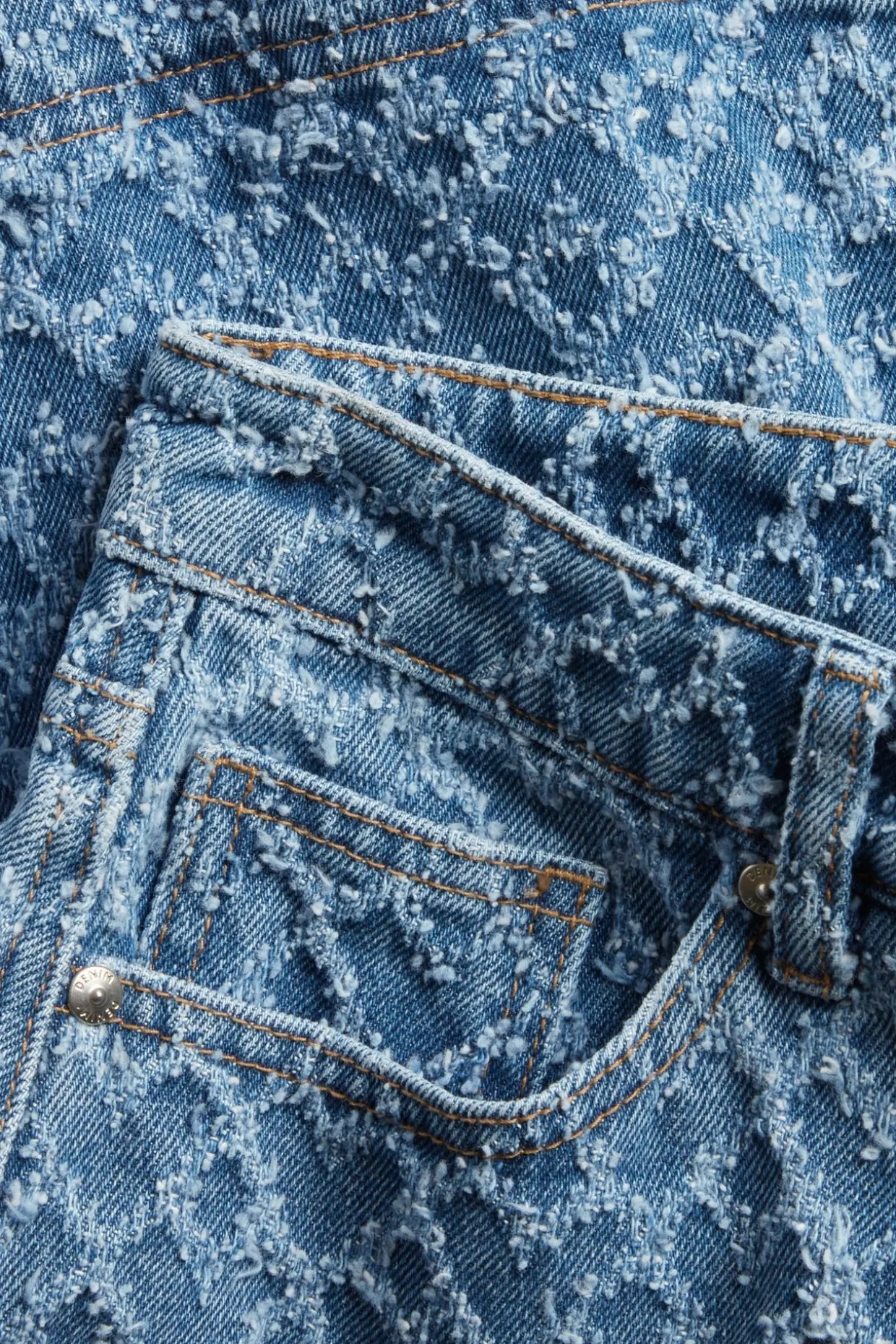 Strukturert jeansskjørt