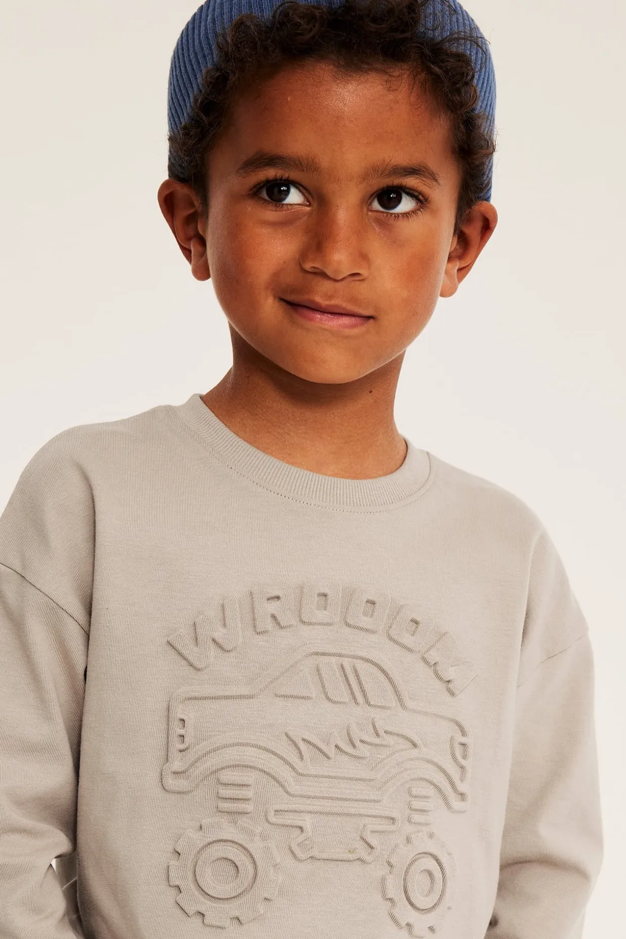 Sweatshirt i bomullstrikot med 3D-motiv av en monsterbil