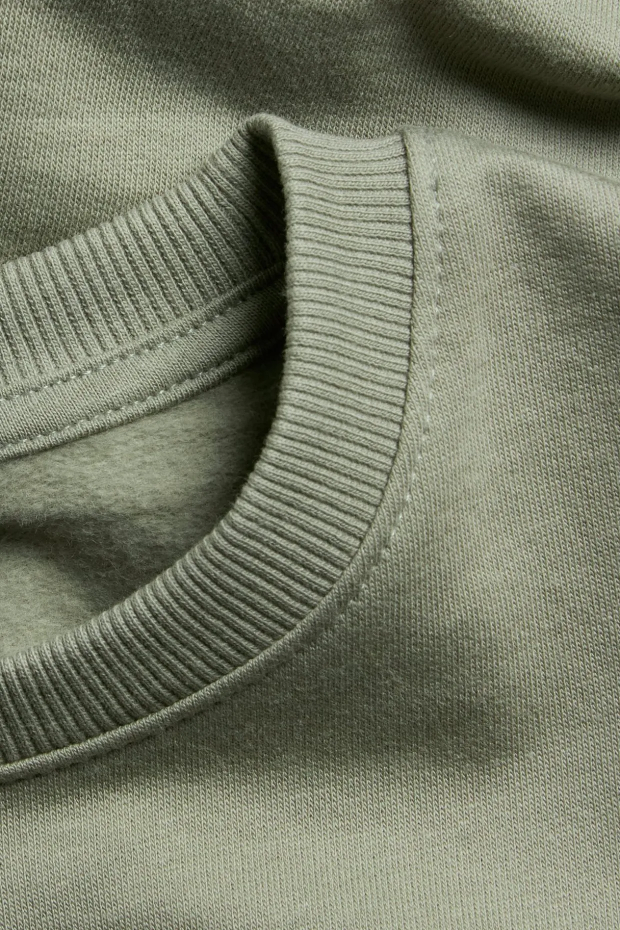 Sweatshirt med børstet innside