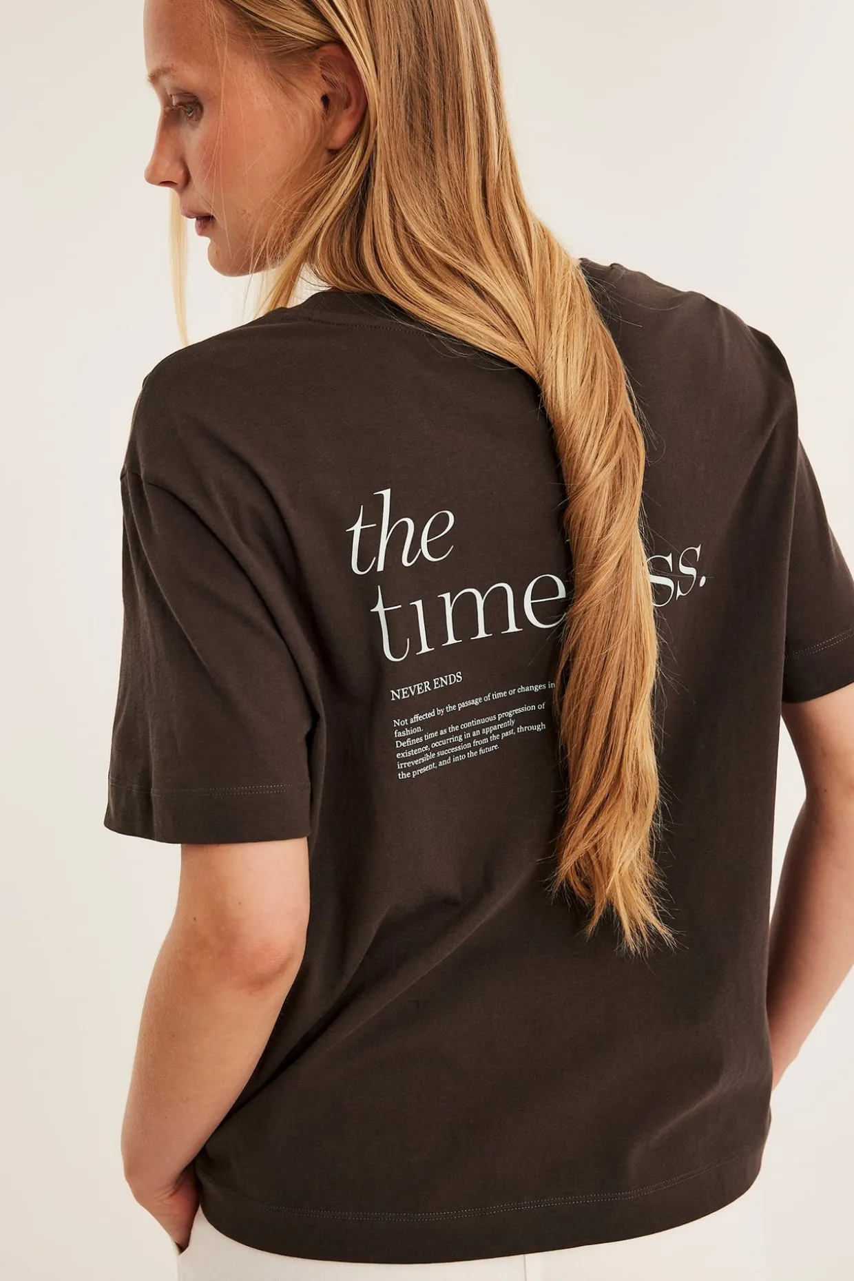 T-skjorte med trykket «Today»