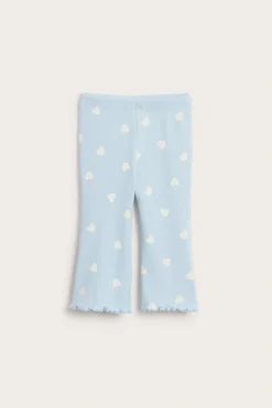 Utsvingte leggings med hjerter