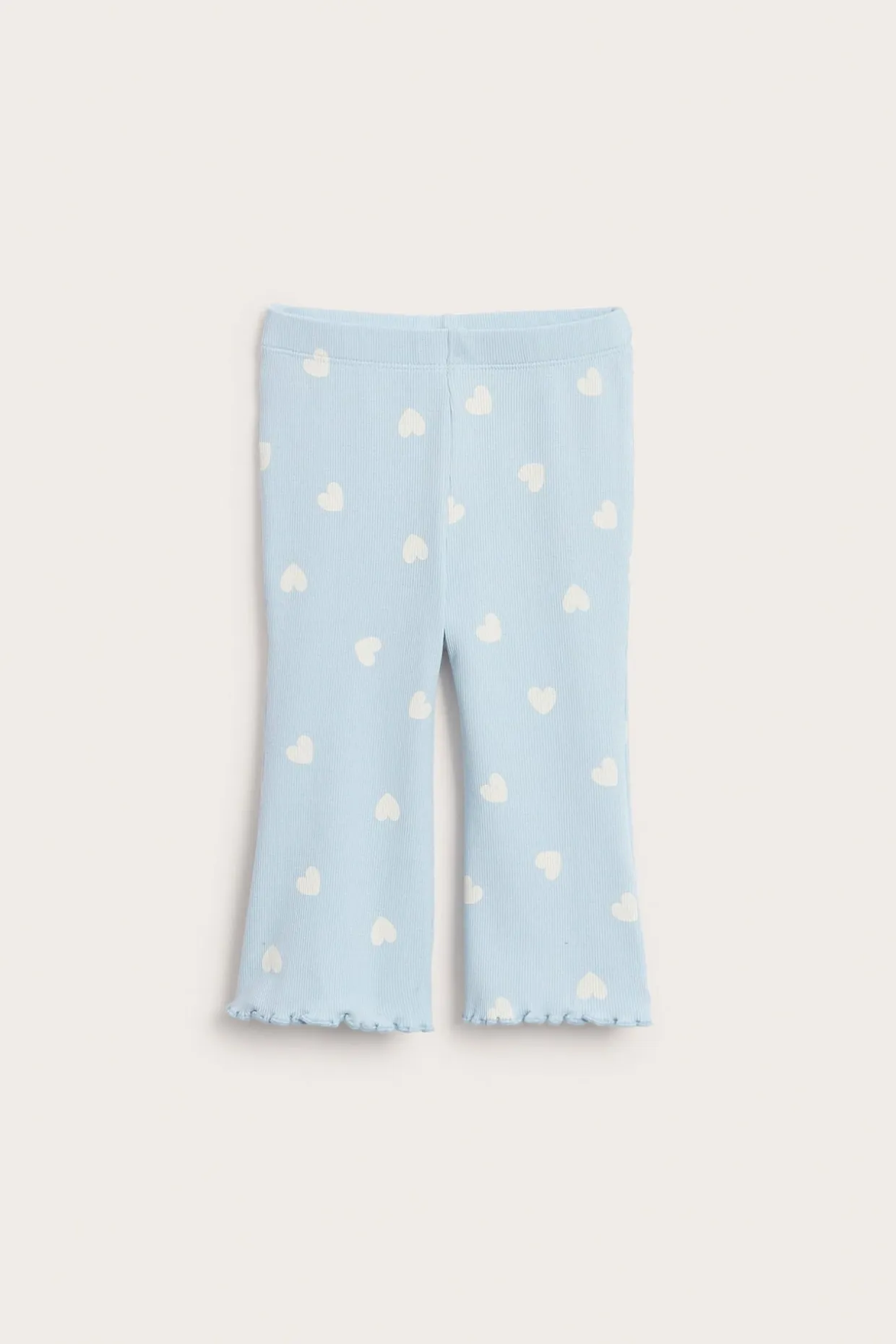 Utsvingte leggings med hjerter