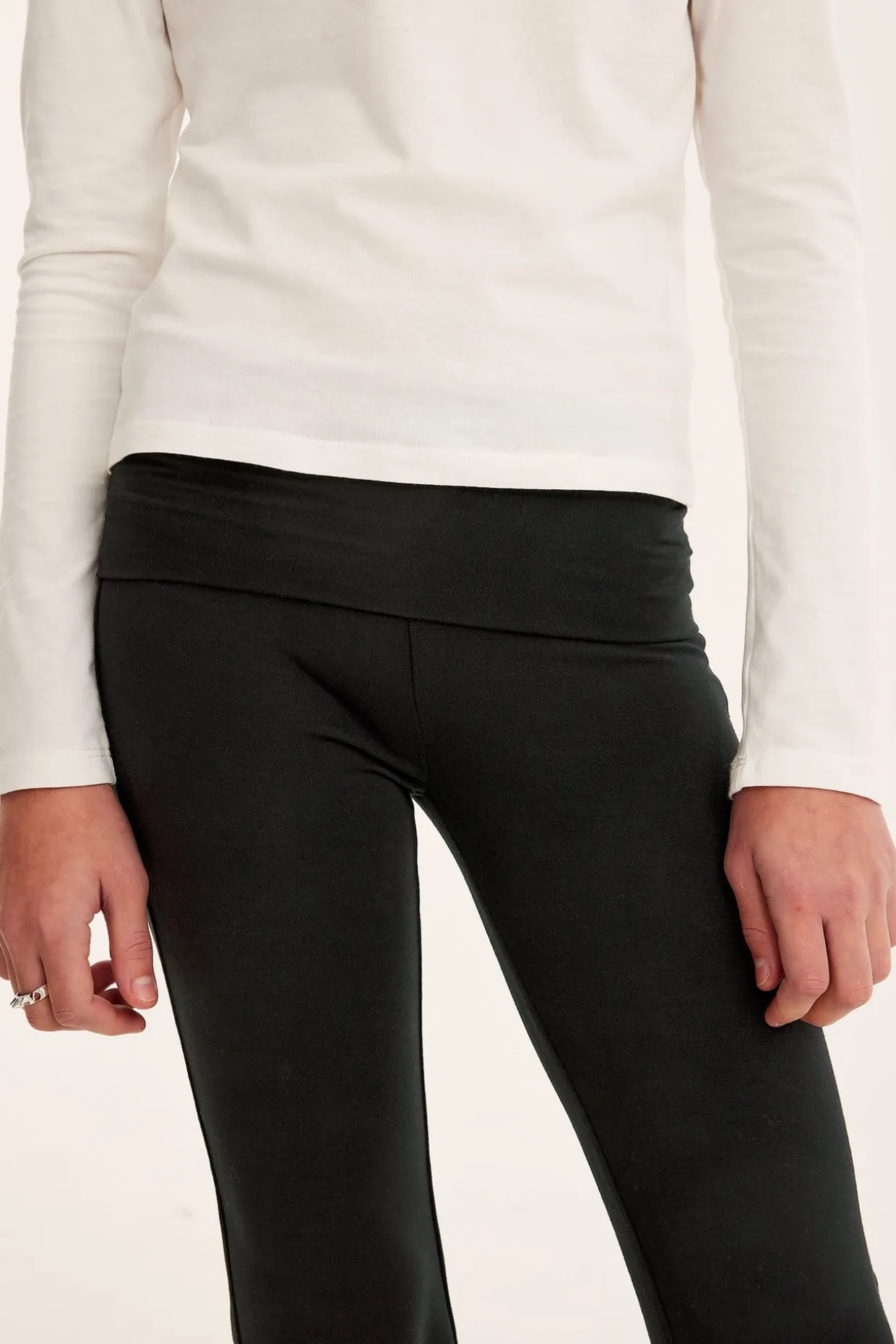 Utsvingt leggings
