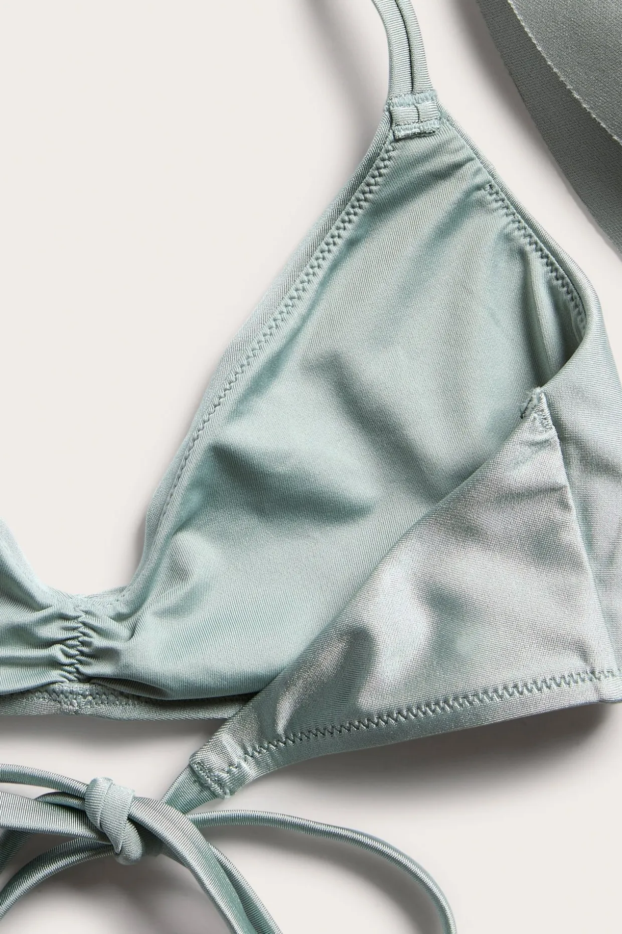 Vattert trekantbikini-BH