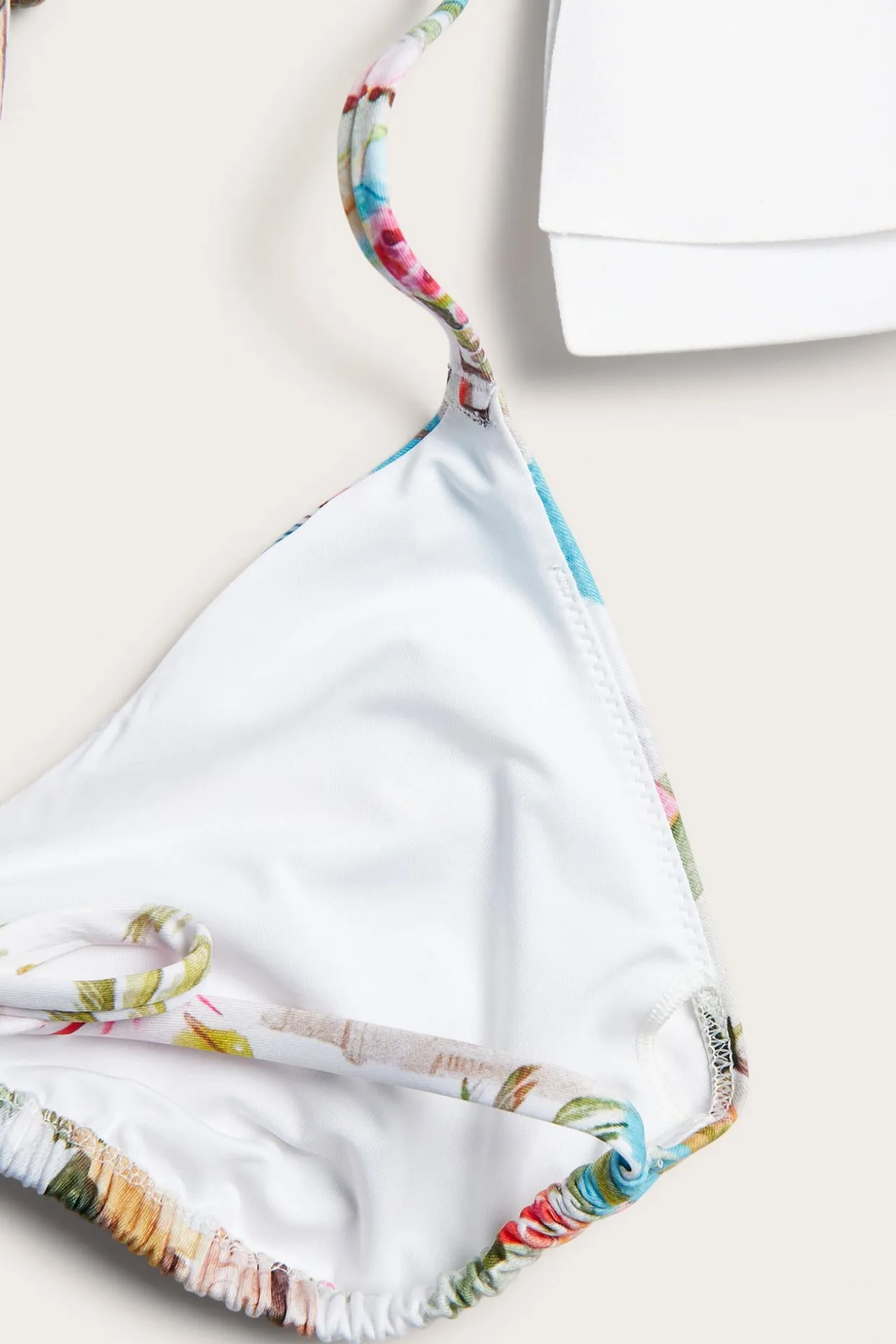 Vattert trekantbikini-BH