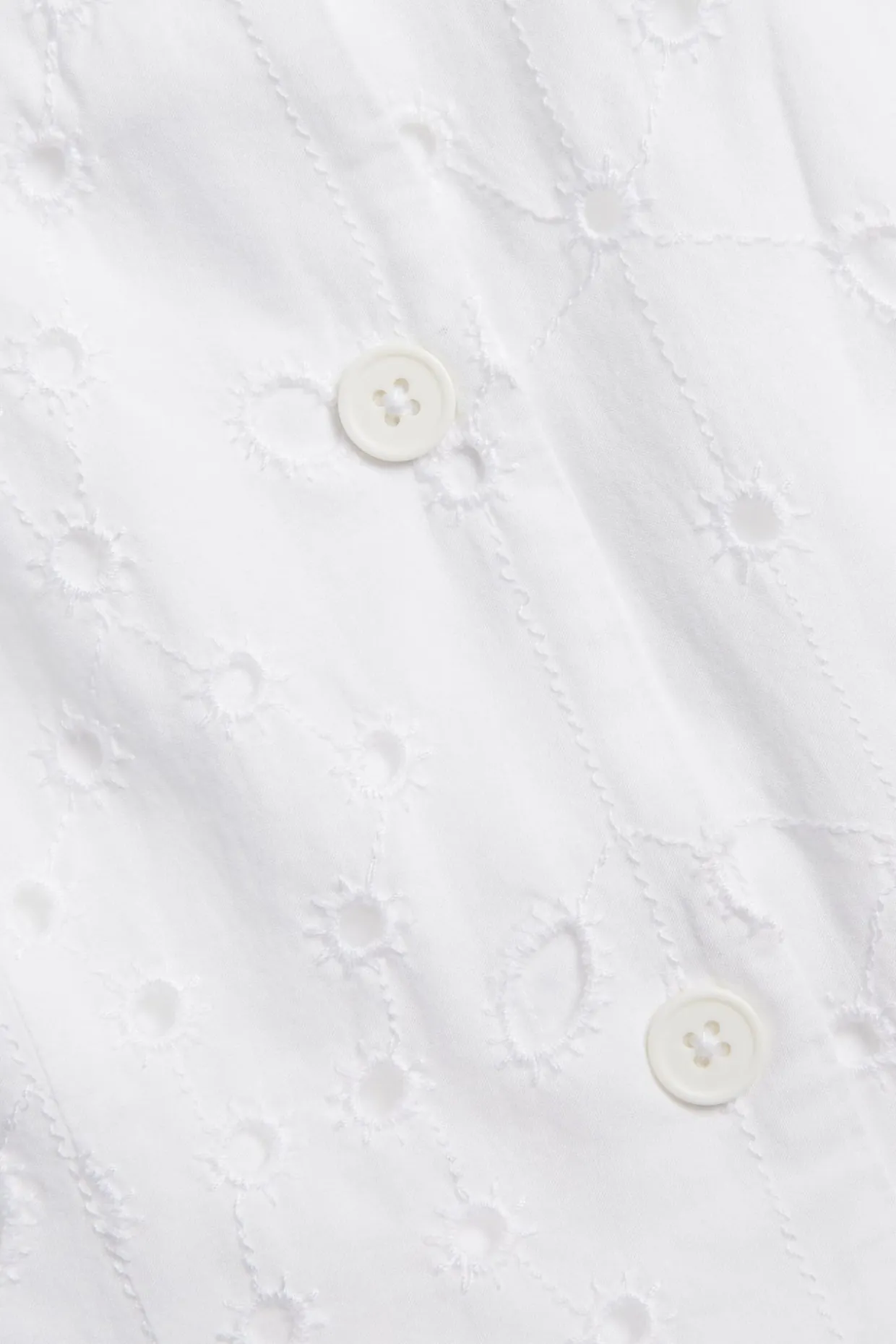 Vest i broderie anglaise