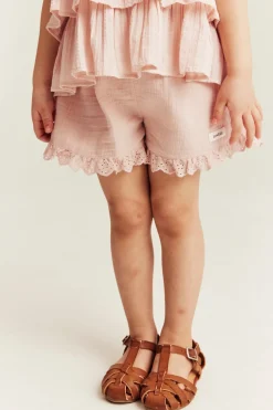 Vevde shorts med volanger