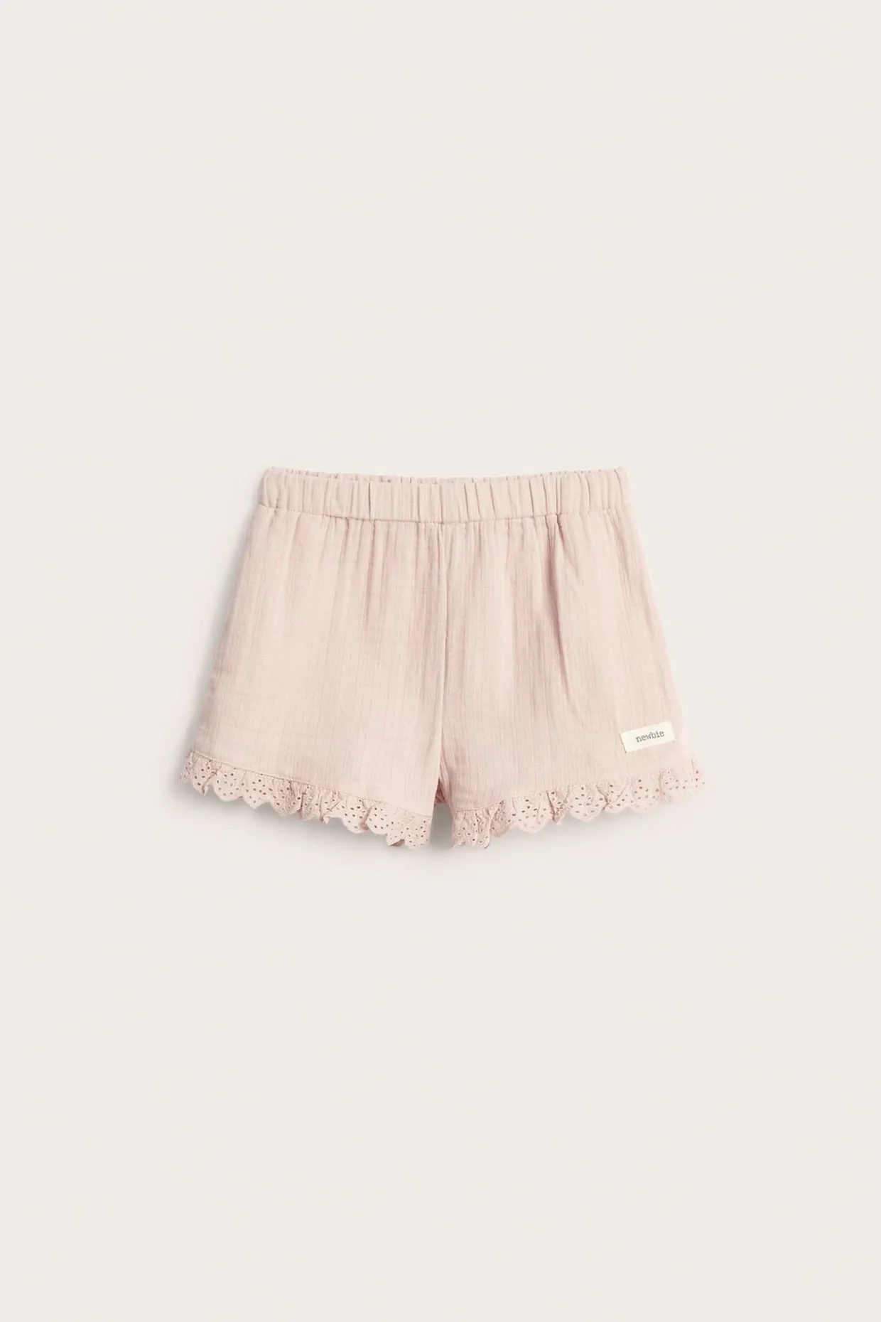 Vevde shorts med volanger