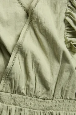 Volangbluse med blonder