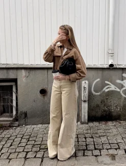 Wide jeans high waist