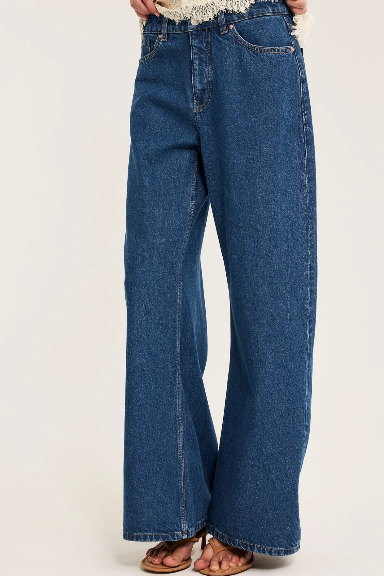 Wide jeans high waist