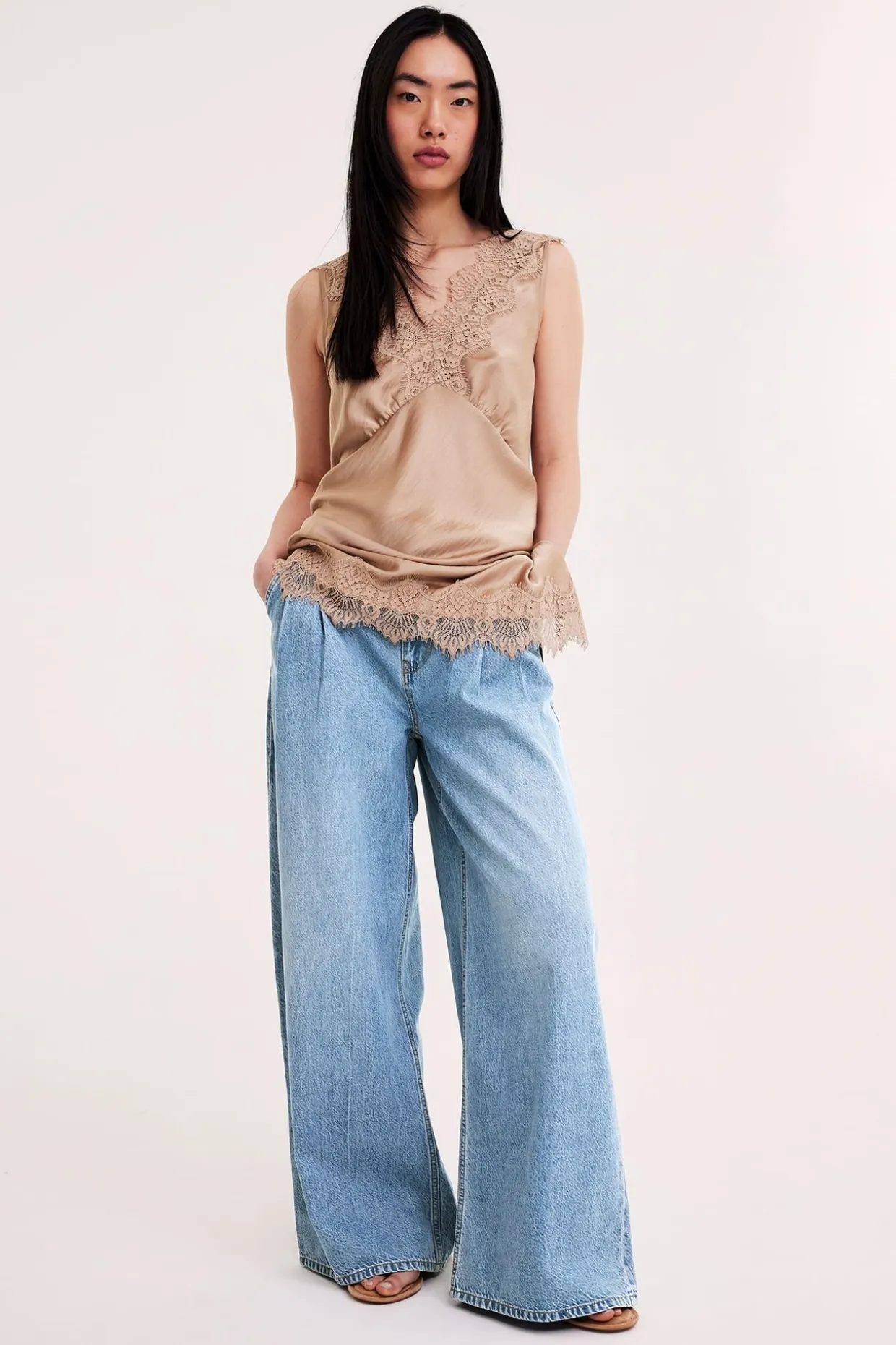Wide jeans high waist