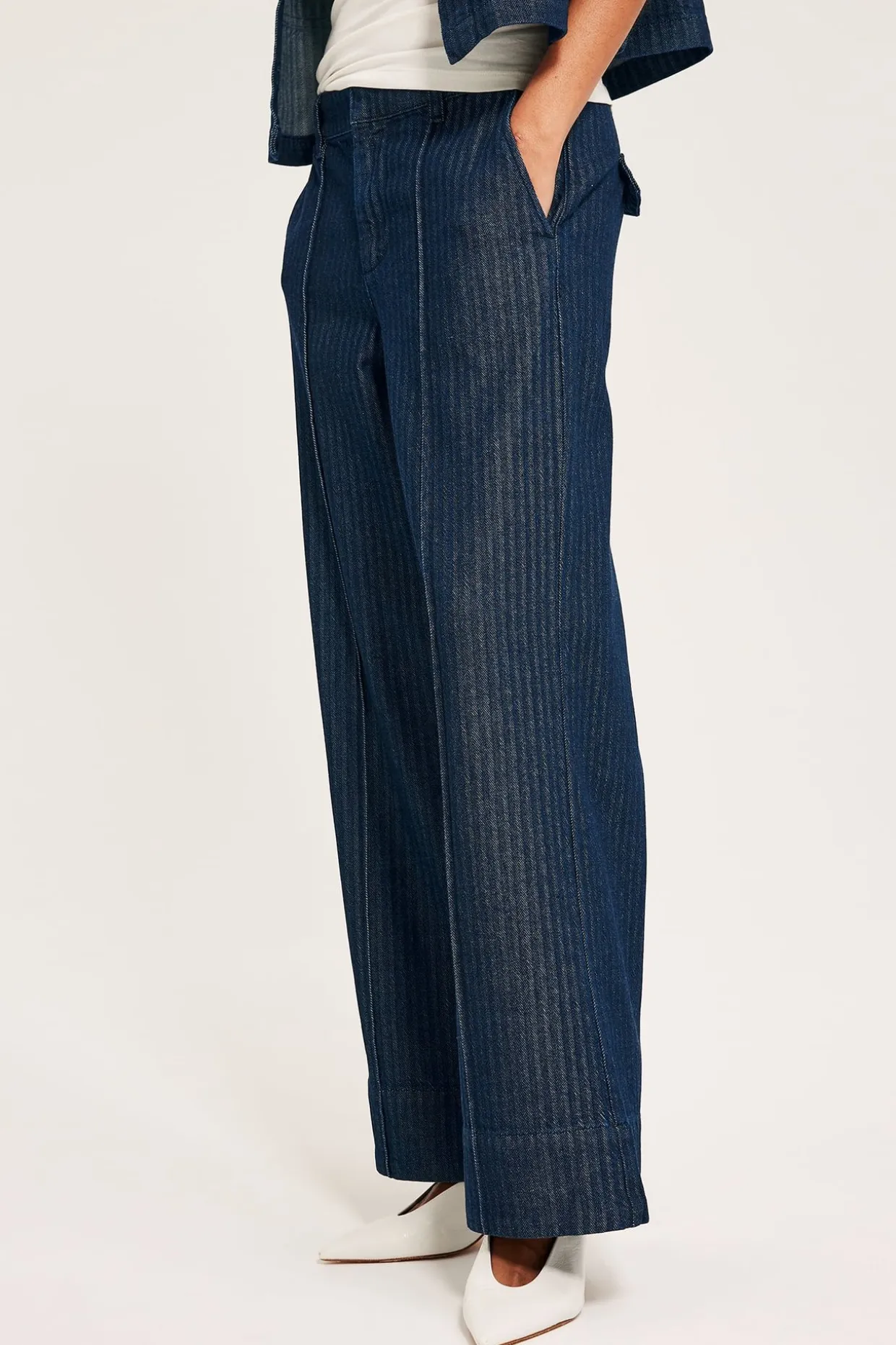 Wide jeans high waist